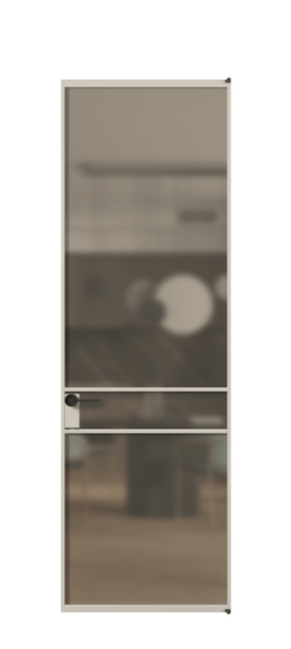 Алюминиевая дверь АЛПЛ040.02 Алюминий светло-бежевый Сатинированное бронзовое стекло, триплекс. Без короба АСБЖ Цена 136370 Стоимость комплекта двери включает:
1. Полотно (600/650/700/750/800/850/900/950*2000-2400 мм).
2. Короб
3. Комплект фурнитуры (2 торцевые петли и магнитный замок с ответной планкой). Фабрика дверей Волховец 8 (800) 551 43 19 Алюминиевая дверь АЛПЛ040.02 Алюминий светло-бежевый Сатинированное бронзовое стекло, триплекс Цена 136370 | Volhovec