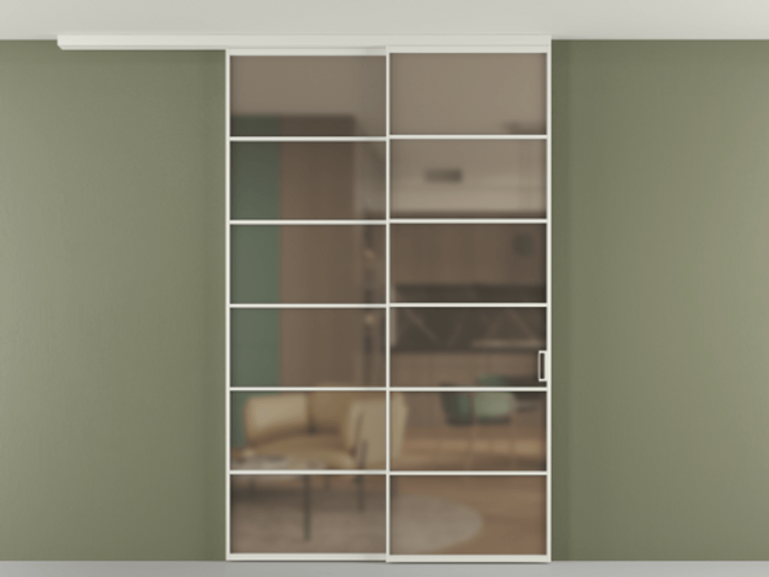 Перегородка Formato вдоль стены на потолок 2 створки с синхронным механизмом АЛПР 040.04 Алюминий Белый Сатинированное бронзовое стекло, триплекс. Скрытый короб БЕЛ Цена 312380 ₽ 1. Полотно 2 шт. (800/2100 мм)
2. Комплект установки раздвижной системы
3. Базовый комплект фурнитуры
4.Ручка RONDO
. Фабрика дверей Волховец 8 (800) 551 43 19 Перегородка Formato вдоль стены на потолок 2 створки с синхронным механизмом АЛПР 040.04 Алюминий Белый Сатинированное бронзовое стекло, триплекс Цена 312380 ₽ | Volhovec