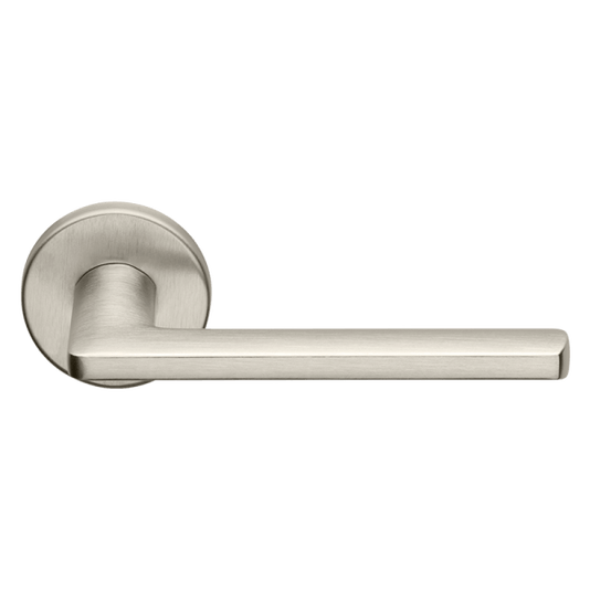 Ручки для межкомнатных дверей Ручка дверная Люче Пи. Цвет Никель матовый. Коллекция Люче Пи. Фото. Ручки для дверей Ручка дверная Люче Пи. Цвет Никель матовый. Коллекция Люче Пи. Картинка.